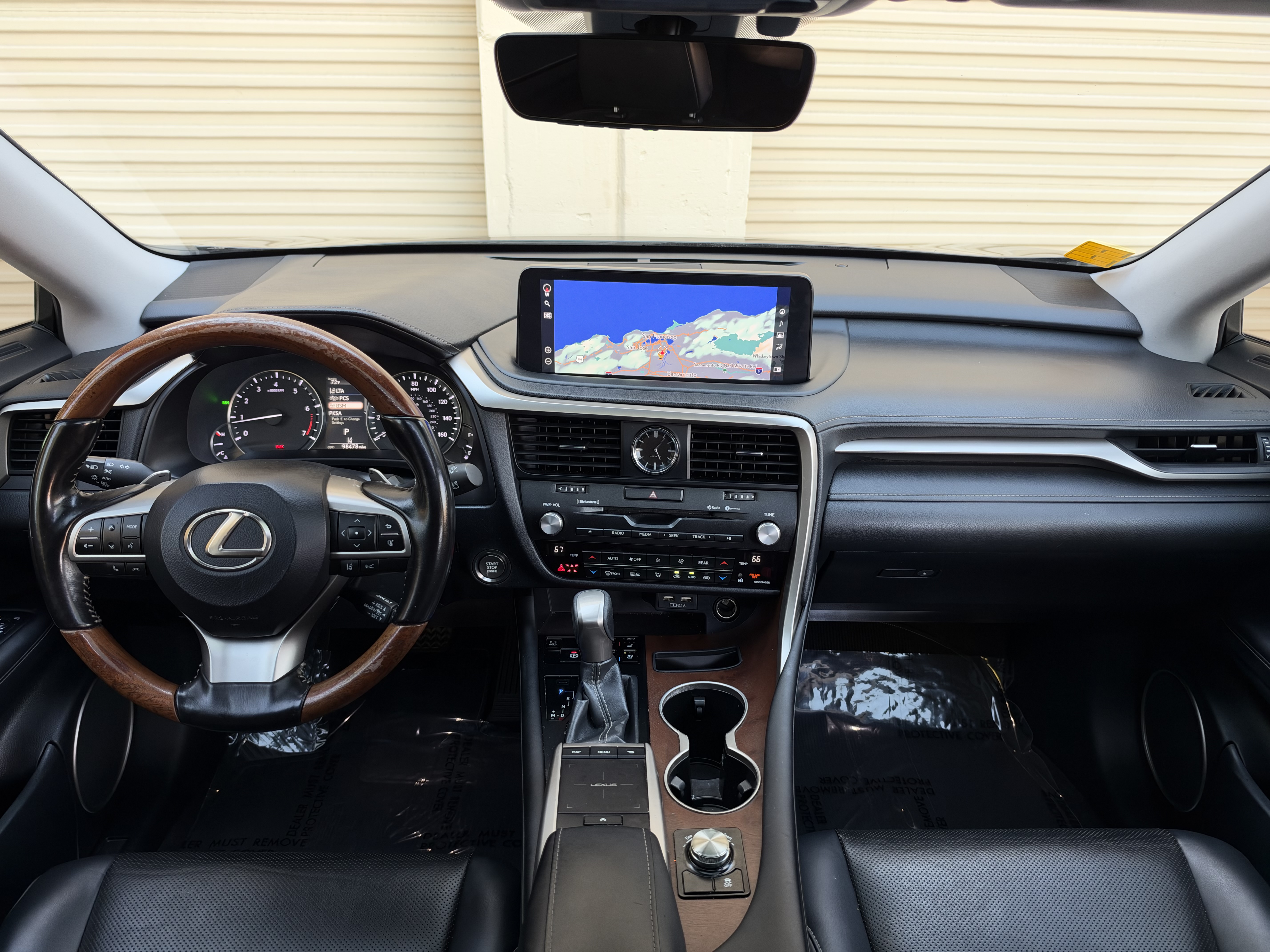 Used 2020 Lexus RX 350L FWD w/ Premium Package image 16