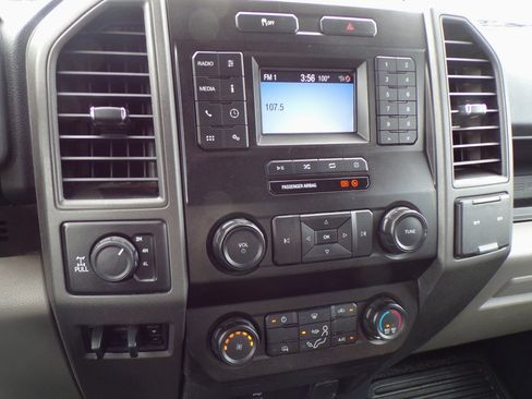 Used 2022 Ford F250 4x4 SuperCab Super Duty image 11