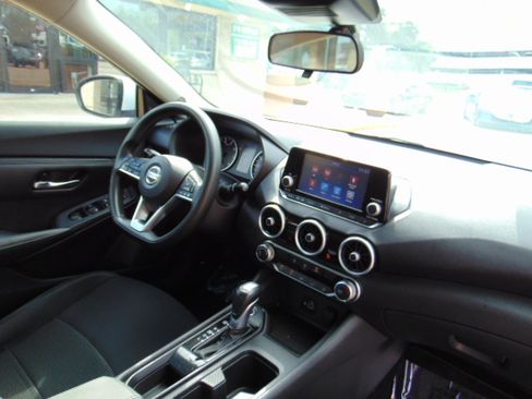 Used 2021 Nissan Sentra S image 26