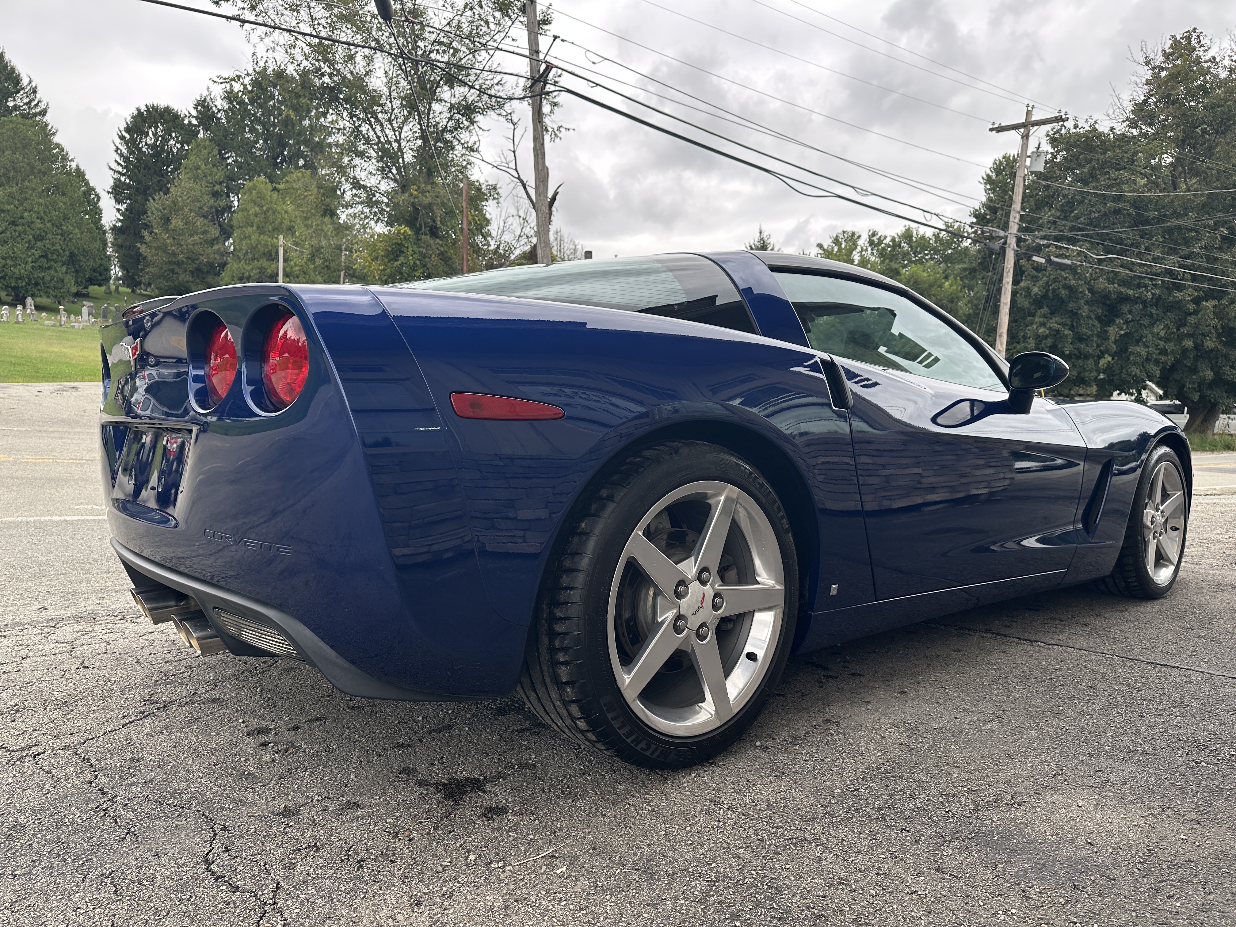 Used 2006 Chevrolet Corvette Coupe RWD image 4