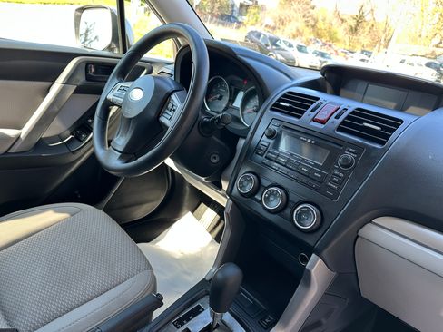 Used 2015 Subaru Forester 2.5i Premium image 13