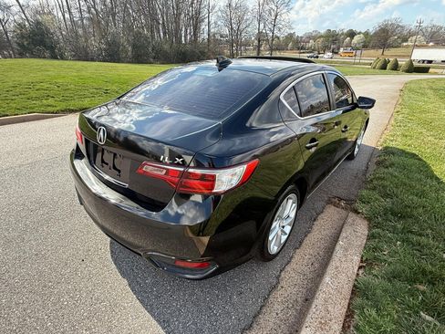 Used 2016 Acura ILX image 5