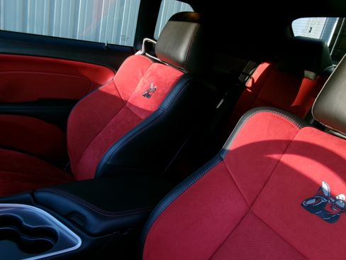 Used 2022 Dodge Challenger R/T Scat Pack image 10