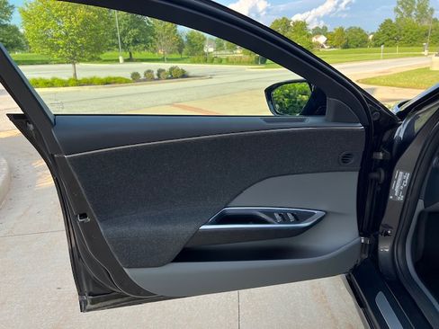 Used 2024 Lucid Air Touring AWD image 10