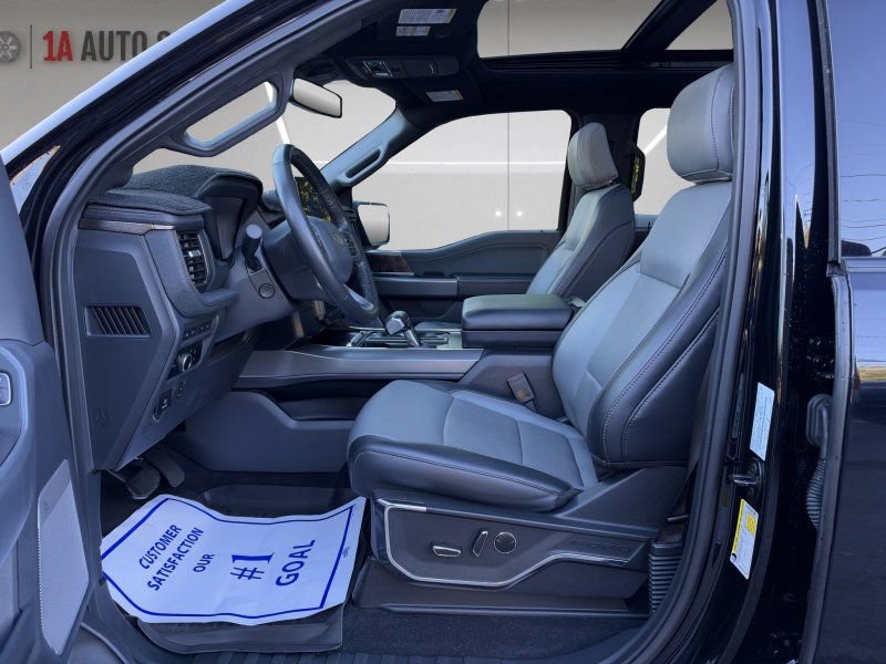 Used 2023 Ford F150 Lightning Lariat AWD/4WD image 9