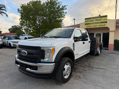 Used 2017 Ford F450 XL w/ Power Equipment Group AWD/4WD image 2