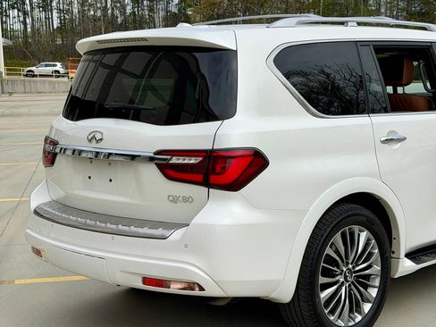 Used 2021 INFINITI QX80 image 17