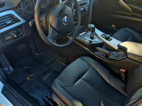 Used 2013 BMW 328i image 12