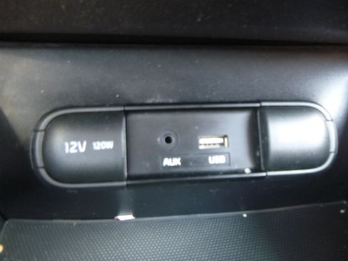 Used 2016 Kia Soul image 20