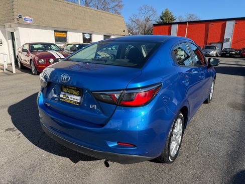 Used 2017 Toyota Yaris iA image 26