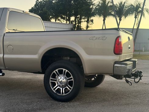 Used 2010 Ford F350 Lariat image 36