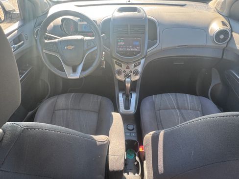 Used 2015 Chevrolet Sonic LT image 19