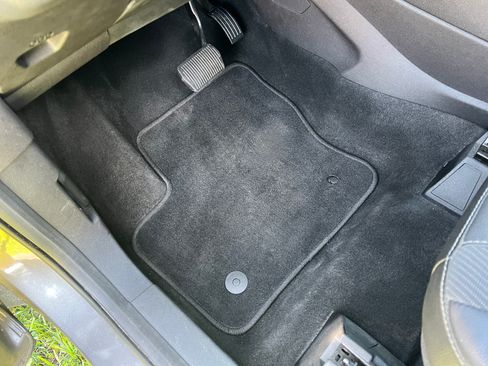 Used 2013 Ford Escape FWD Titanium image 10