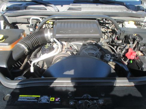 Used 2006 Jeep Commander Sport image 19