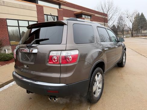 Used 2011 GMC Acadia SLT image 3