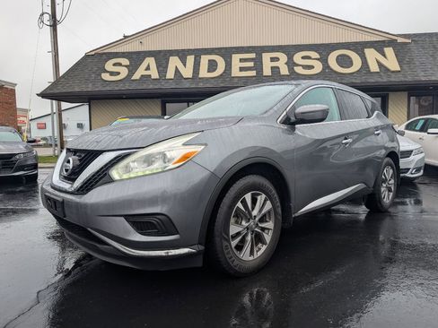 Used 2017 Nissan Murano S image 1