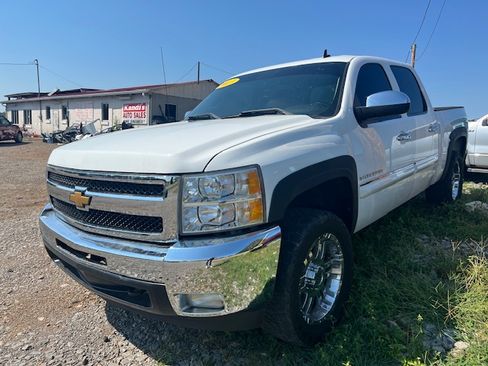Used 2013 Chevrolet Silverado 1500 LT image 3