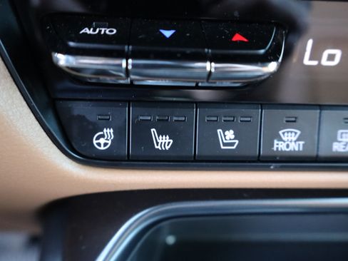 Used 2024 MAZDA CX-90 image 38