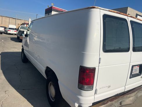 Used 1996 Ford E-150 and Econoline 150 image 7