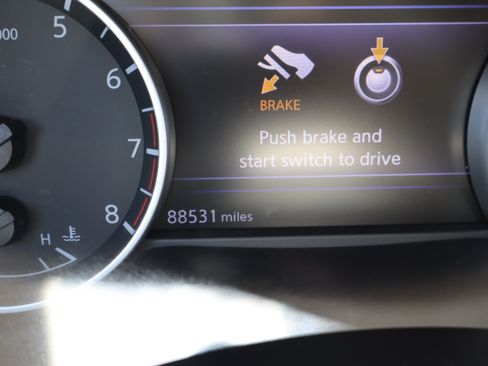 Used 2018 Nissan Murano AWD Platinum image 25