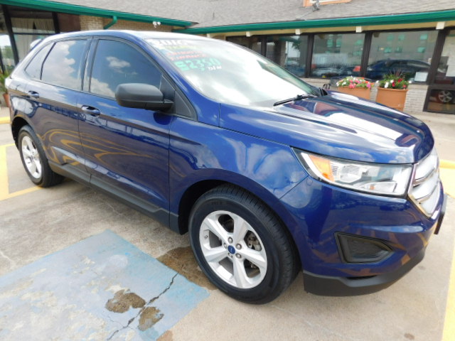 Used 2016 Ford Edge FWD SE image 2