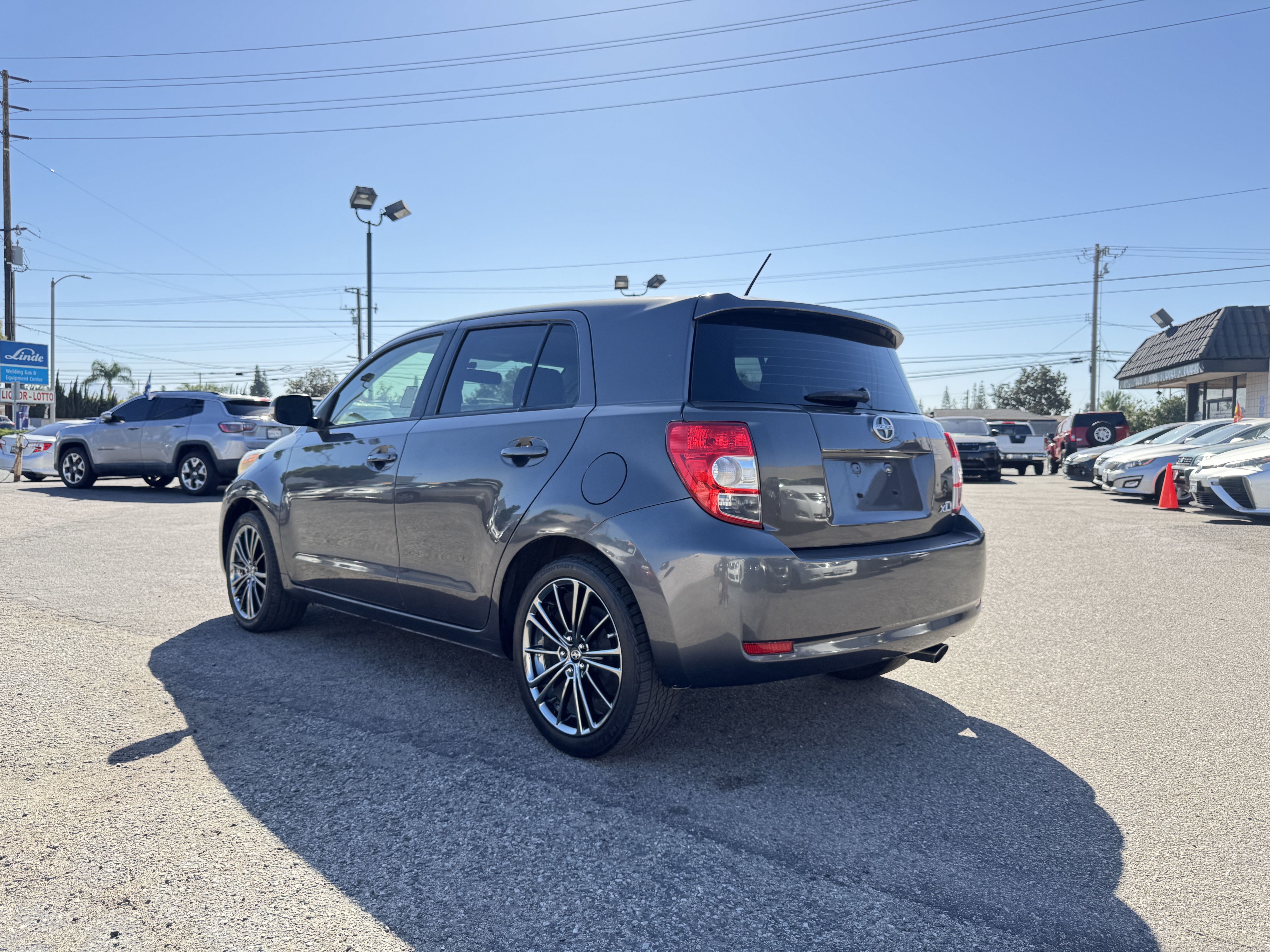 Used 2014 Scion xD UNAVAIL FWD image 5
