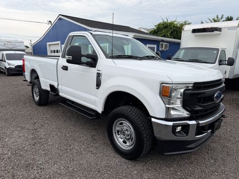 Used 2022 Ford F250 4x4 Regular Cab Super Duty image 6