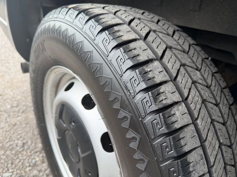 Used 2022 Ford Transit 250 image 24