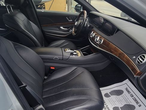 Used 2017 Mercedes-Benz S 550 Sedan w/ Sport Package image 12