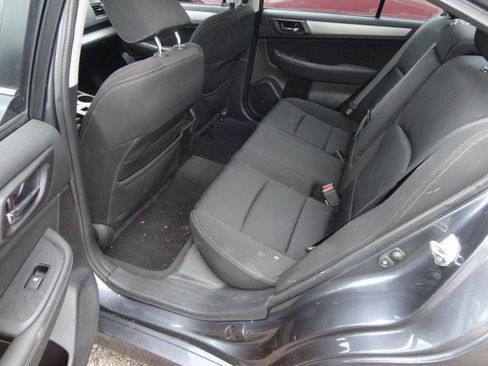 Used 2016 Subaru Legacy 2.5i Premium AWD/4WD image 7