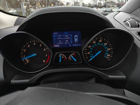 Used 2014 Ford Escape SE image 7