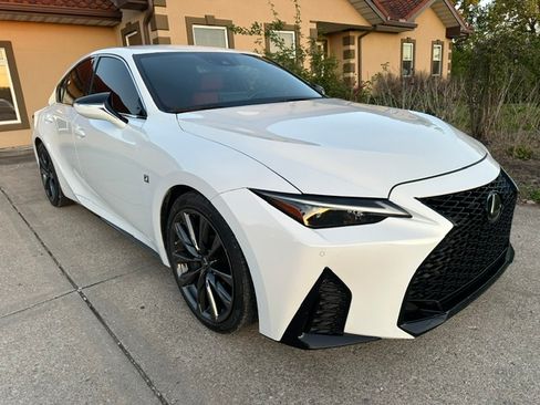 Used 2021 Lexus IS 350 F Sport RWD image 4