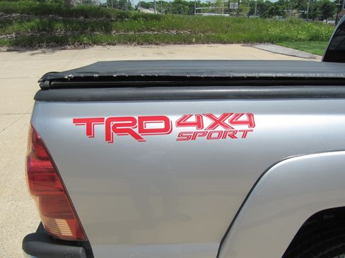 Used 2008 Toyota Tacoma 4x4 Double Cab image 8
