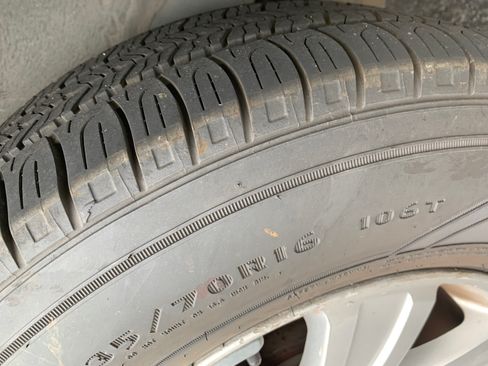 Used 2009 Ford Explorer 2WD XLT image 13
