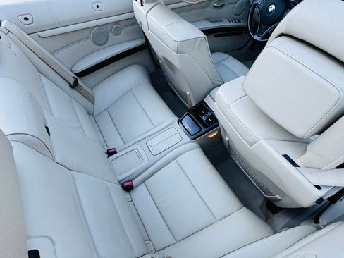 Used 2009 BMW 335i Convertible RWD image 14