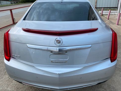 Used 2013 Cadillac XTS Premium image 8