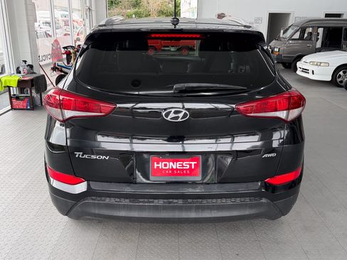 Used 2017 Hyundai Tucson SE image 5