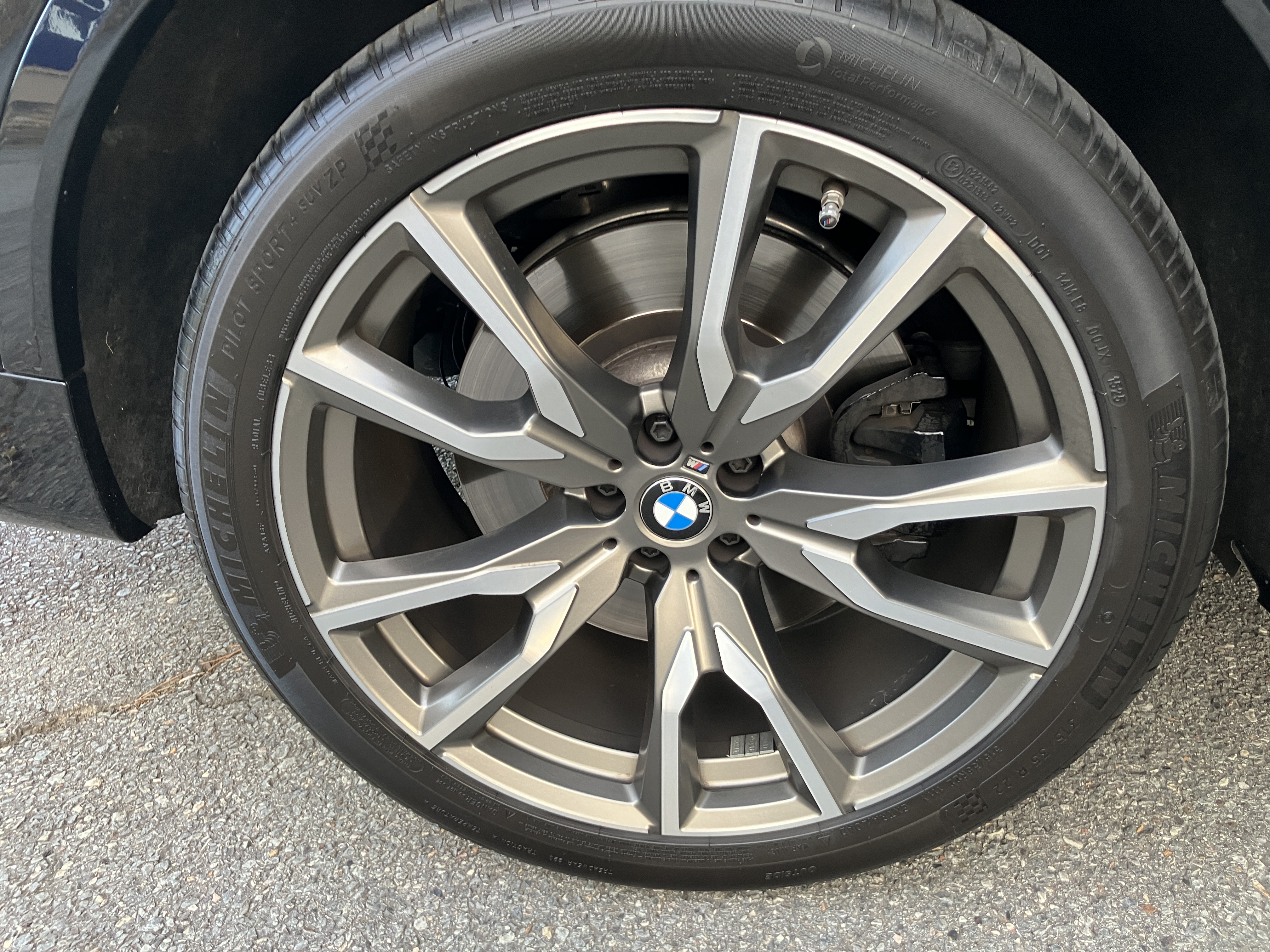 Used 2022 BMW X7 M50i AWD/4WD image 21
