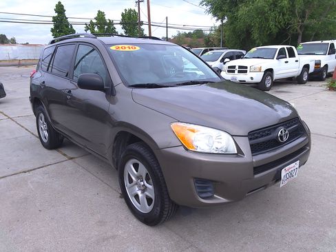 Used 2012 Toyota RAV4 image 1
