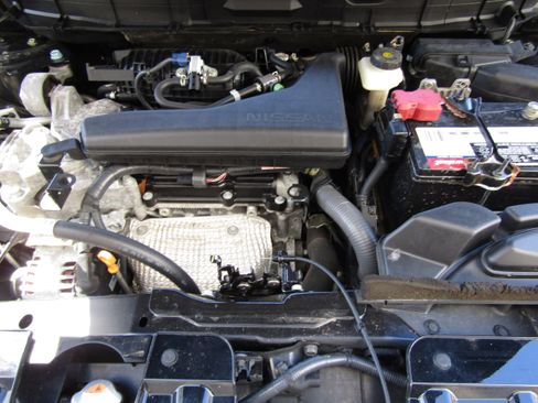 Used 2015 Nissan Rogue SL image 19