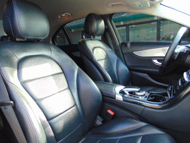 Used 2015 Mercedes-Benz C 300 4MATIC Sedan image 25