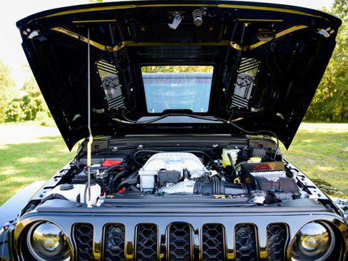 Used 2020 Jeep Wrangler Unlimited Rubicon 392 image 7