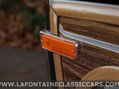 Used 1991 Jeep Grand Wagoneer image 37