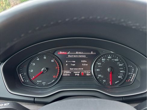 Used 2023 Audi Q5 2.0T Premium image 25