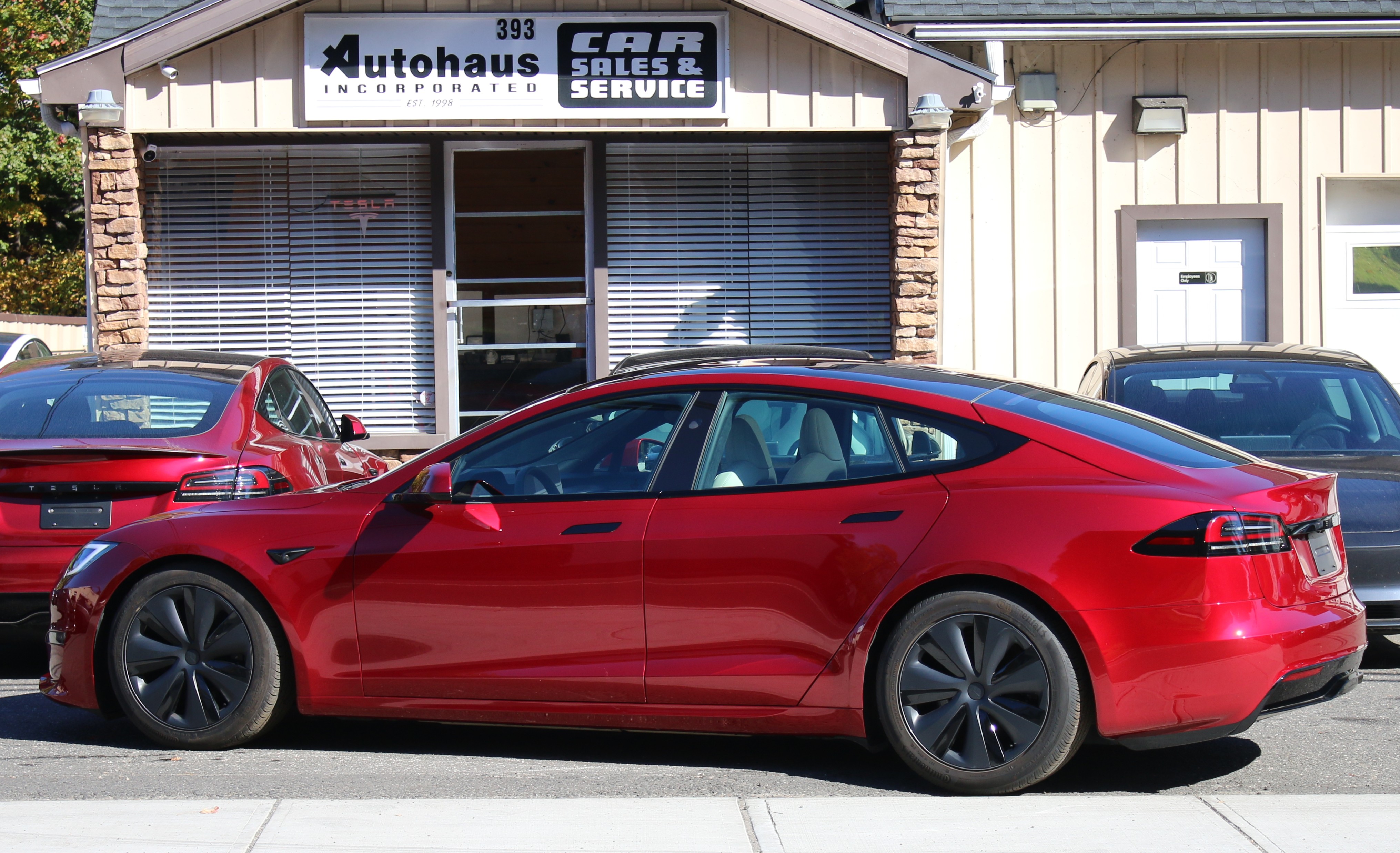 Used 2024 Tesla Model S Long Range AWD/4WD image 4
