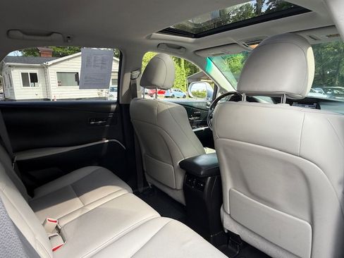 Used 2012 Lexus RX 450h image 16