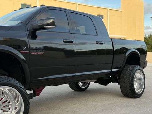 Used 2018 RAM 2500 4x4 Mega Cab Big Horn image 28