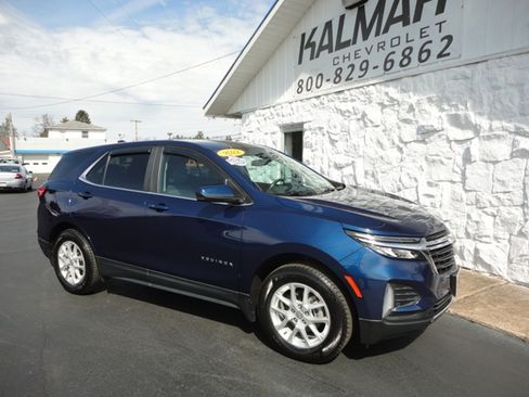 Used 2022 Chevrolet Equinox LT image 3