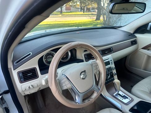 Used 2011 Volvo S80 3.2 image 20