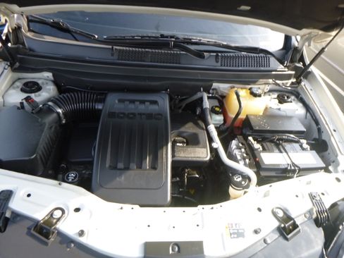 Used 2014 Chevrolet Captiva Sport LT image 26